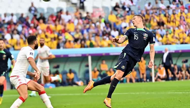 Australia vs Tunisia, Gol Mitchell Duke Bawa The Socceroos Unggul